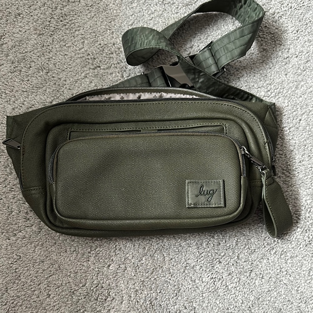 Lug Green shoulder /belt bag